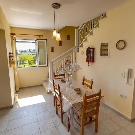 Virginia Villa Lixouri